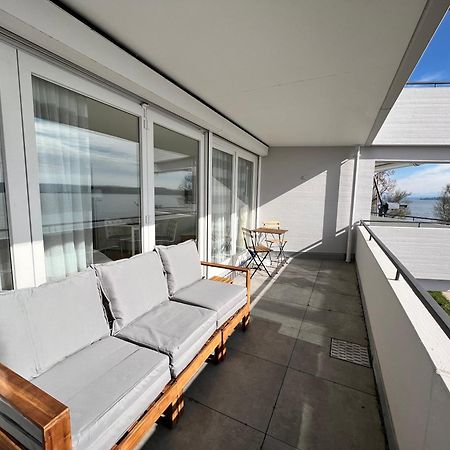 Kleines Seeapartment ユーバーリンゲン エクステリア 写真